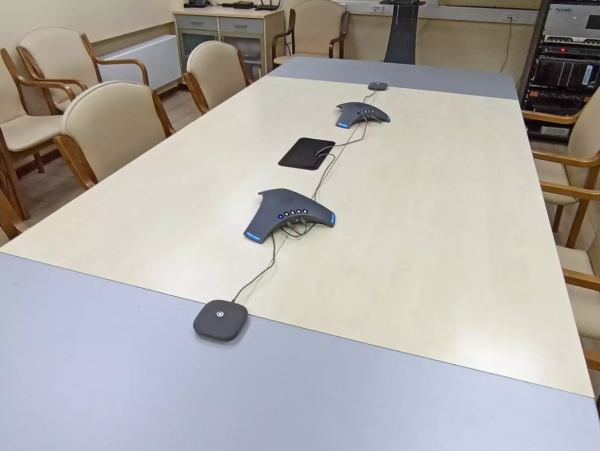 VoiceXpert VXA-212-UBE, USB/Bluetooth спикерфон с дополнительным микрофоном